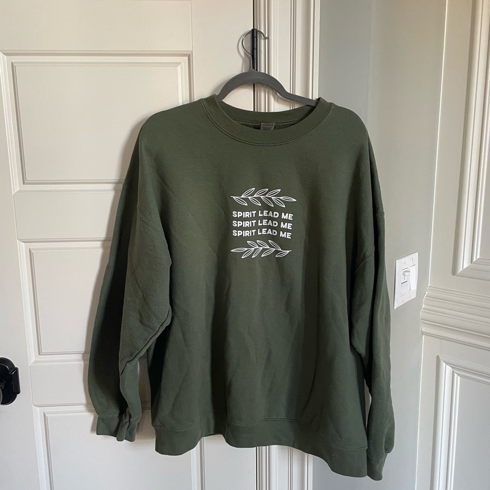 Great condition oversize crewneck sweatshirt